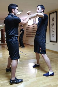 Practicar Wing Chun KungFu