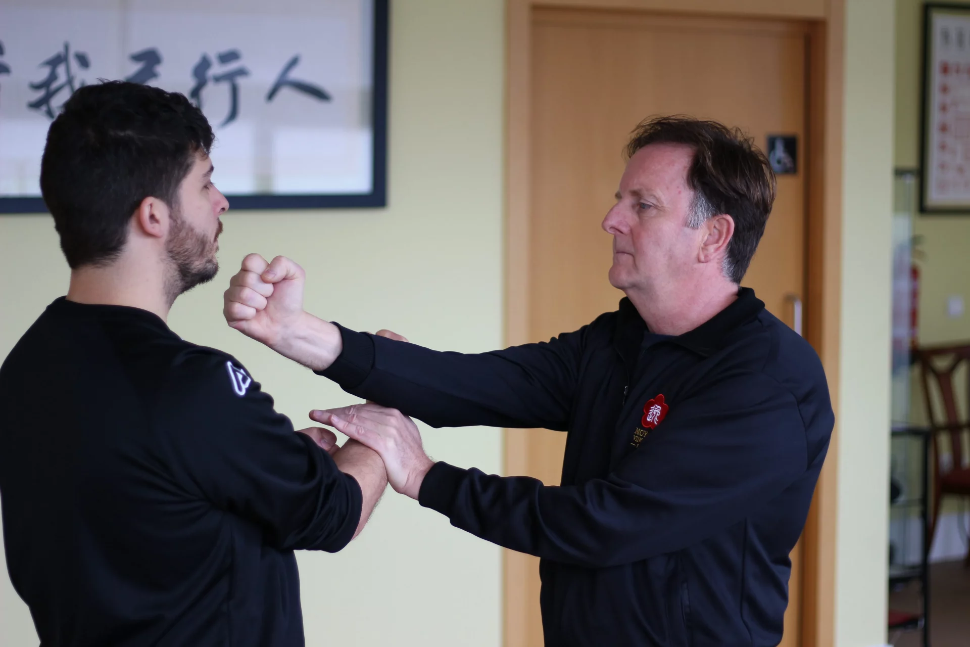 ¿Qué es Paak Sao en Wing Chun?